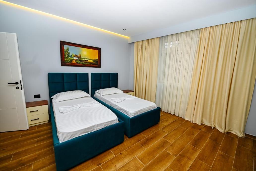 Mon Ami Boutique Hotel شكودر المظهر الخارجي الصورة