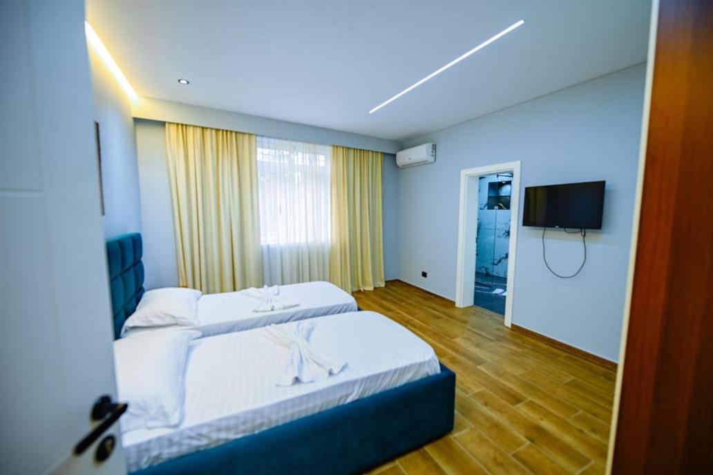 Mon Ami Boutique Hotel شكودر المظهر الخارجي الصورة
